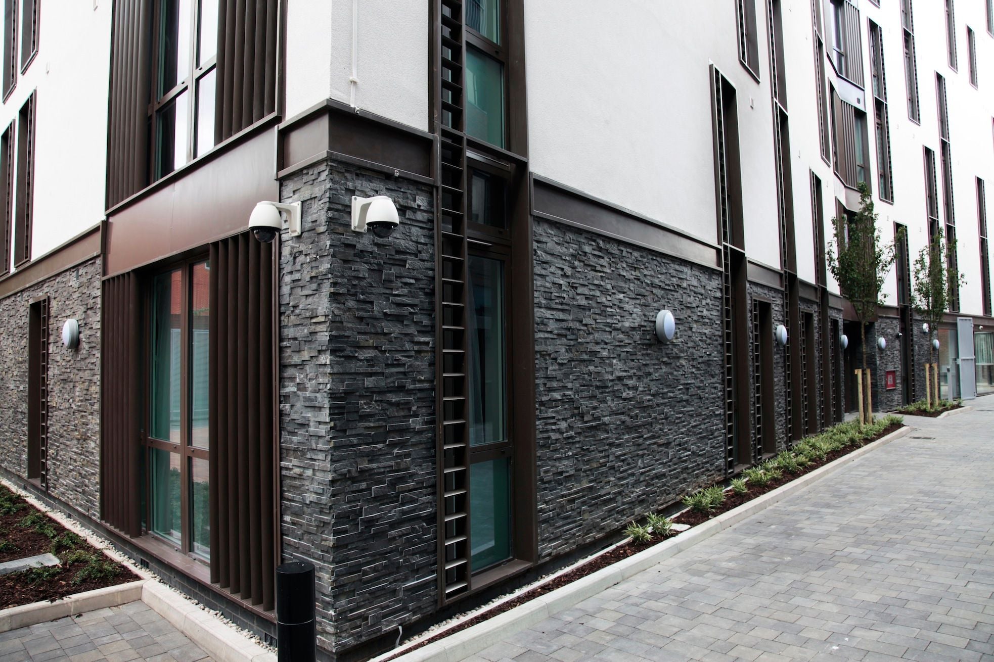 Exteriors Image -5c8266871188a